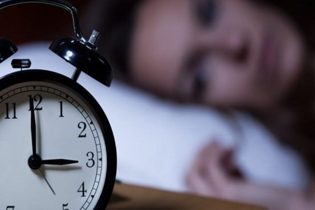 خطرات کم خوابی